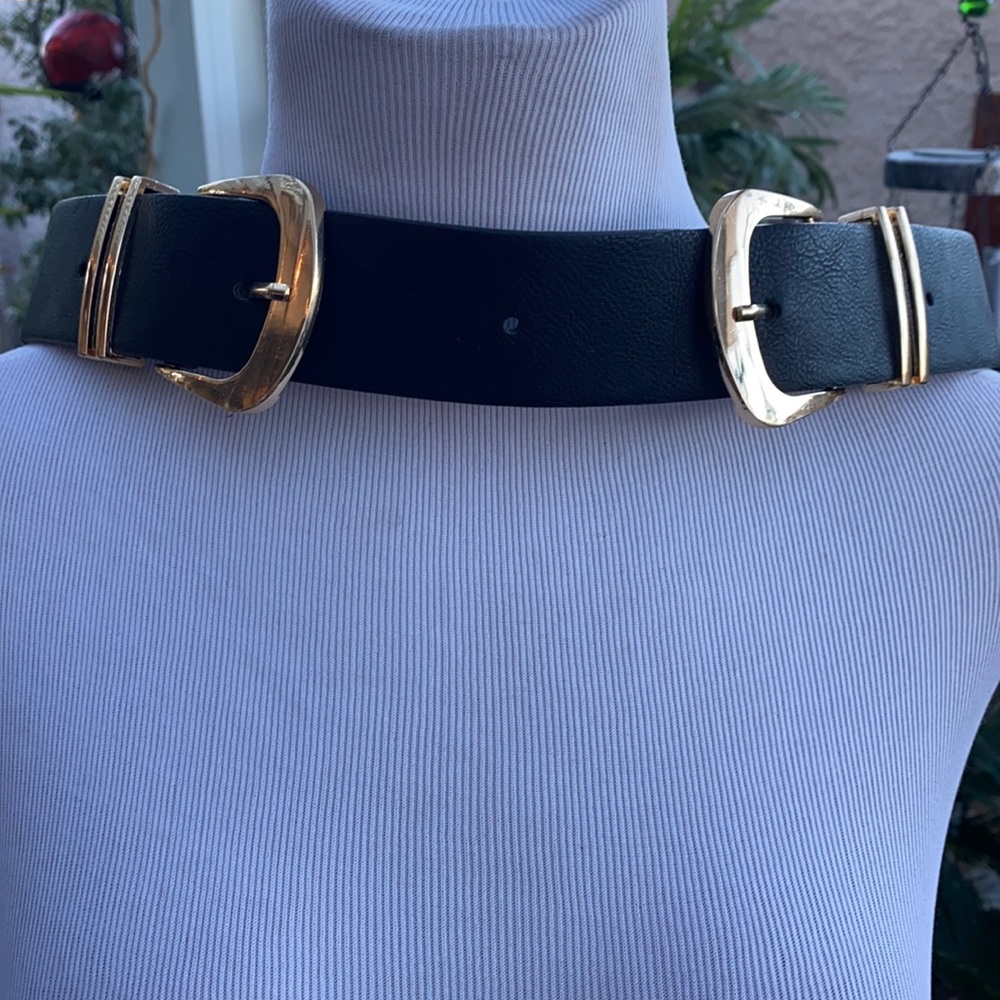▪️▪️DOUBLE BUCKLE GOLD TONE BELT▪️▪️